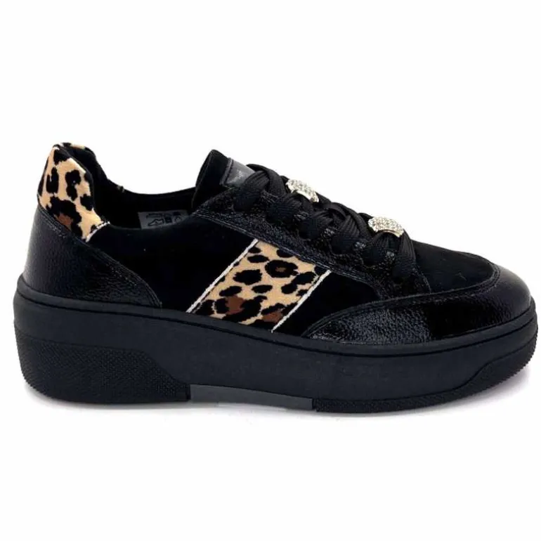 Ivoire0130a Baskets Ivoire Bp5410 &amp; Léo Noir Discount