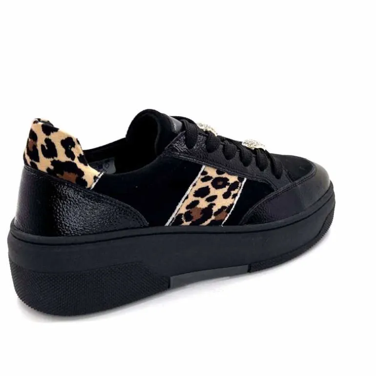 baskets_ivoire_bp_noir_noir_ampamp_lo_22.webp Ivoire0130a Baskets Ivoire Bp5410 & Léo Noir Discount