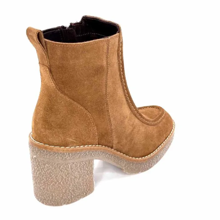 bottines__talons_ivoire__daim_marron_21.webp 355-ivoire Bottines à Talons Ivoire 1030 Daim Marron Store