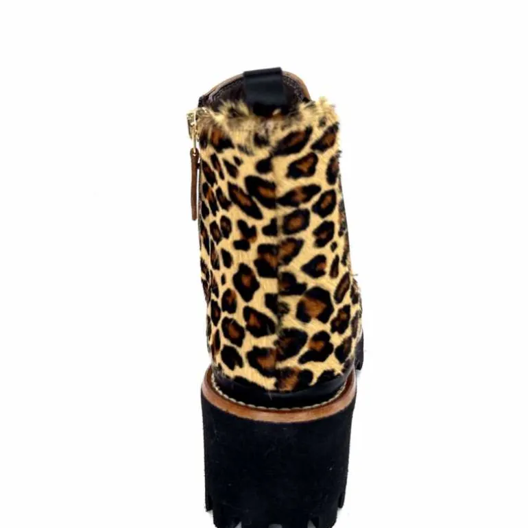 bottines_lgre_xsa__cuir_camel_lo_18.webp XSA Bottines Légère 9829 Cuir Camel Léo CamelLéopard Shop