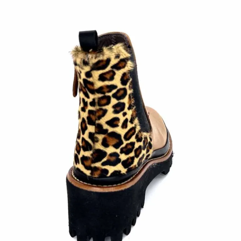 bottines_lgre_xsa__cuir_camel_lo_19.webp XSA Bottines Légère 9829 Cuir Camel Léo CamelLéopard Shop