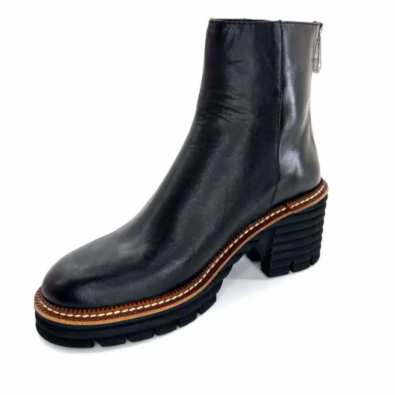 bottines_lgres__talons_pedro_miralles__cuir_noir_10.webp Pedro Miralles Bottines Légères à Talons 28294 Cuir Noir Shop