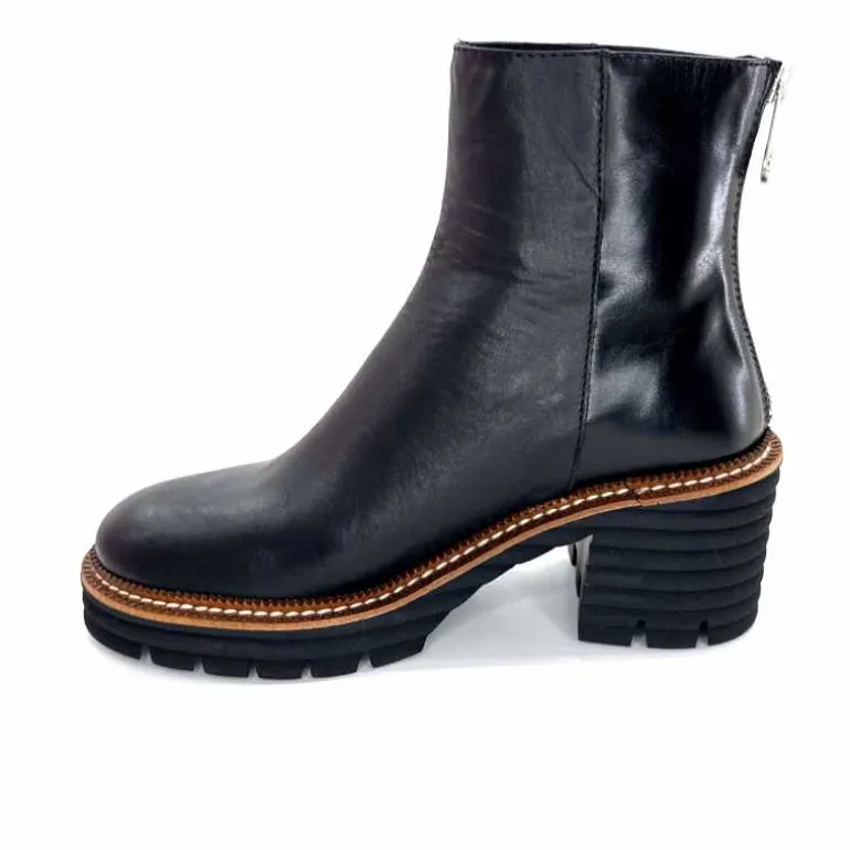 bottines_lgres__talons_pedro_miralles__cuir_noir_12.webp Pedro Miralles Bottines Légères à Talons 28294 Cuir Noir Shop