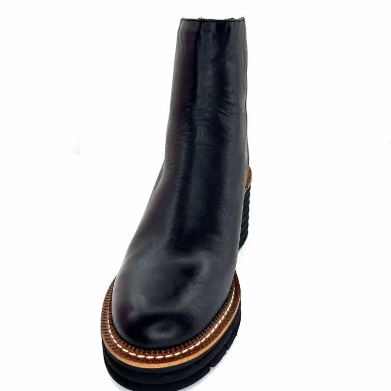 bottines_lgres__talons_pedro_miralles__cuir_noir_7.webp Pedro Miralles Bottines Légères à Talons 28294 Cuir Noir Shop