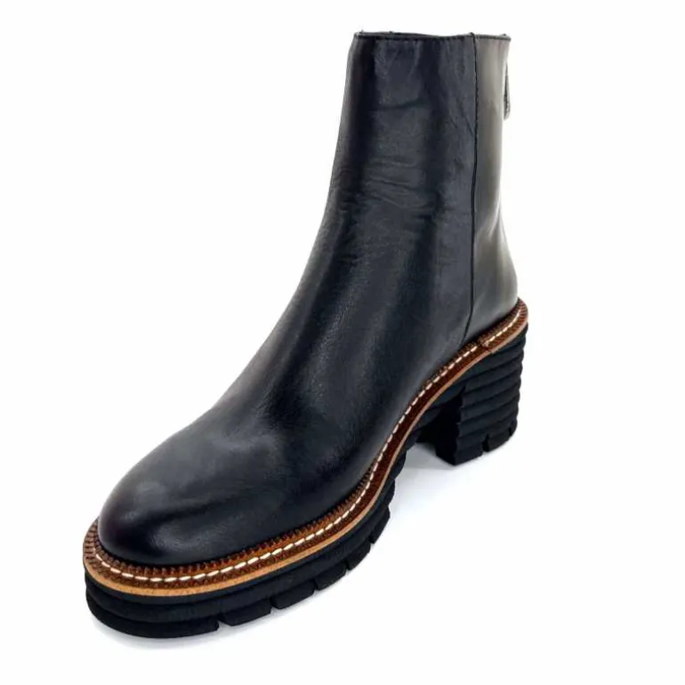 bottines_lgres__talons_pedro_miralles__cuir_noir_9.webp Pedro Miralles Bottines Légères à Talons 28294 Cuir Noir Shop