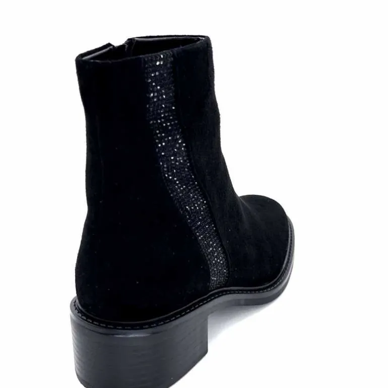 bottines_regarde_le_ciel_moira__daim_noir_20.webp Regarde Le Ciel Bottines Moira 04 Daim Noir Flash Sale