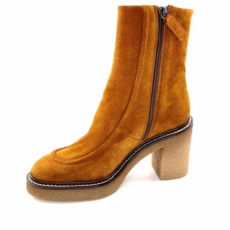 bottines_triver_flight__daim_camel_11.webp Triver Flight Bottines 527.15 Daim Camel Flash Sale