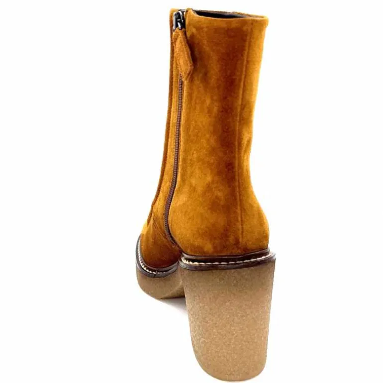 bottines_triver_flight__daim_camel_17.webp Triver Flight Bottines 527.15 Daim Camel Flash Sale