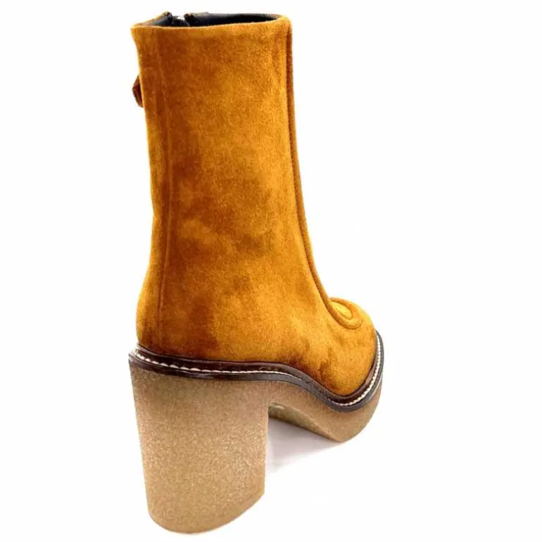 bottines_triver_flight__daim_camel_20.webp Triver Flight Bottines 527.15 Daim Camel Flash Sale