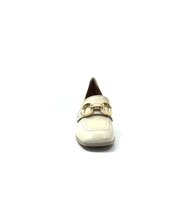 mocassins__talon_ivoire__cuir_vernis_beige_6.webp Ivoire0351a Mocassins à Talon Ivoire 9575845 Cuir Vernis Beige Discount