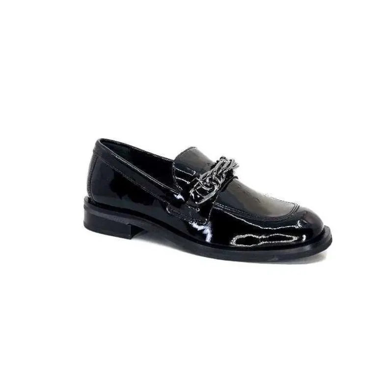 mocassins_ivoire__falconi_cuir_vernis_noir_2.webp Ivoire0236a Mocassins Ivoire 77502 Falconi Cuir Vernis Noir Shop