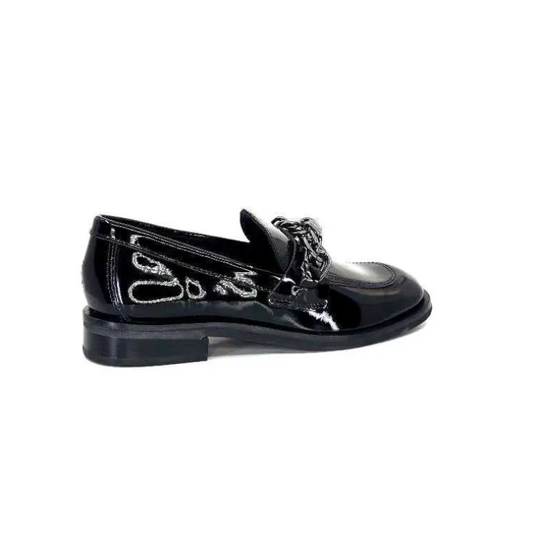 mocassins_ivoire__falconi_cuir_vernis_noir_23.webp Ivoire0236a Mocassins Ivoire 77502 Falconi Cuir Vernis Noir Shop