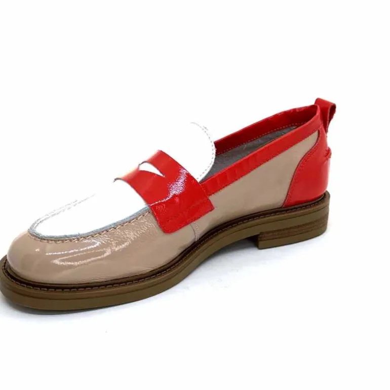 mocassins_ivoire_a_cuir_vernis_beige_blanc_corail_10.webp Ivoire0104a Mocassins Ivoire A53115 Cuir Vernis Beige Blanc Corail Hot