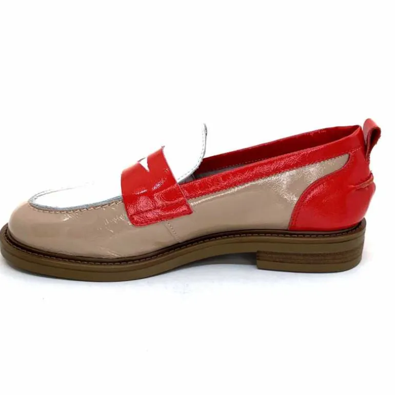 mocassins_ivoire_a_cuir_vernis_beige_blanc_corail_12.webp Ivoire0104a Mocassins Ivoire A53115 Cuir Vernis Beige Blanc Corail Hot