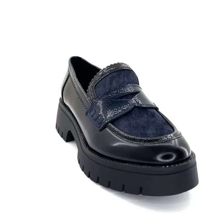 mocassins_regarde_le_ciel_leticia__cuir_glac_noir_ampamp_marine_4.webp Regarde Le Ciel Mocassins Leticia 02 Cuir Glacé & Marine Noir Cheap