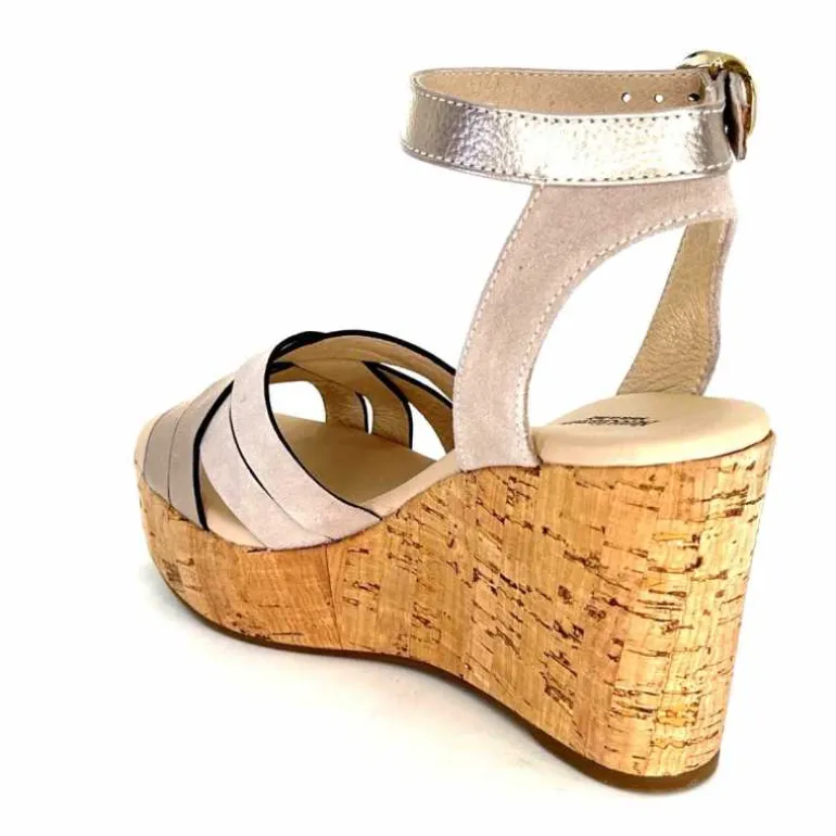 sandales__compenses_nerogiardini__d_cuir_mtal_daim_gris_15.webp Nero Giardini Sandales à Compensées NeroGiardini 410610 D677 Cuir Métal Daim Gris GrisClair Best Sale