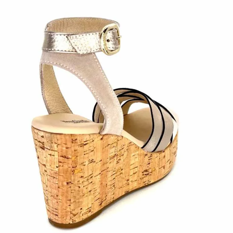 sandales__compenses_nerogiardini__d_cuir_mtal_daim_gris_20.webp Nero Giardini Sandales à Compensées NeroGiardini 410610 D677 Cuir Métal Daim Gris GrisClair Best Sale