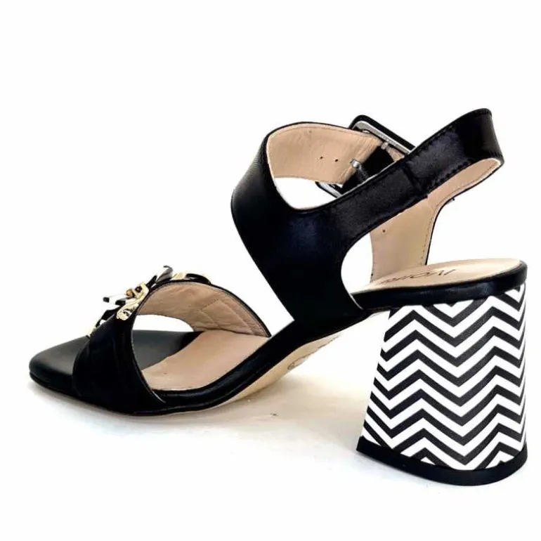 sandales_ivoire_k_portocervo_cuir_noir_15.webp Ivoire0352 Sandales Ivoire K255 Portocervo Cuir Noir Hot