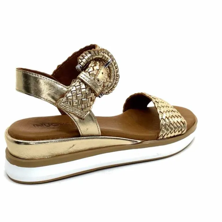 sandales_plateforme_inuovo__cuir_tress_or_22.webp Inuovo Sandales Platefme 113031 Cuir Tressé Or Fashion